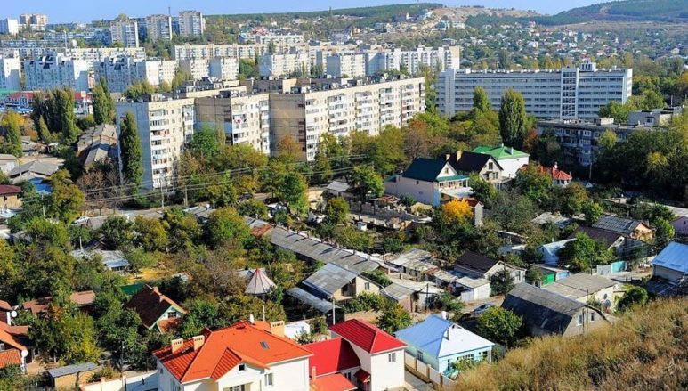 Приватизация земельного участка под старым домом в Крыму